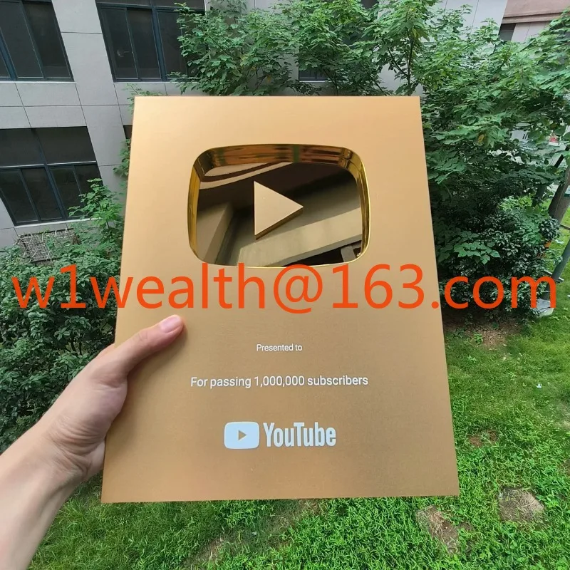 Esports Gaming Trophy - custom YouTube award Gold customized name