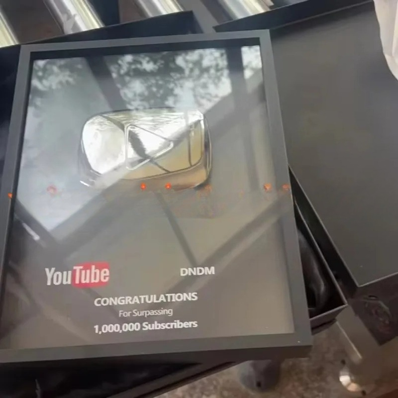YouTube and Bilibili Game Butt - Esports Gaming Trophy ulasan dan harga